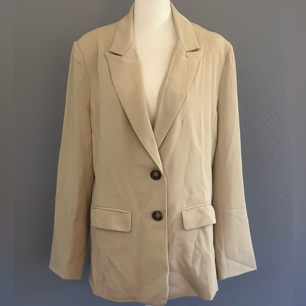 Allie Rose NWT S Light Tan Blazer